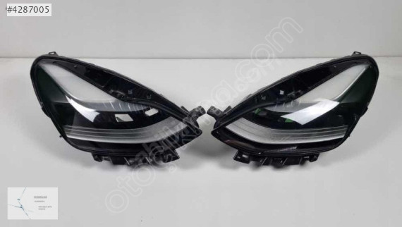 TESLA MODEL Y FAR SAĞ SOL