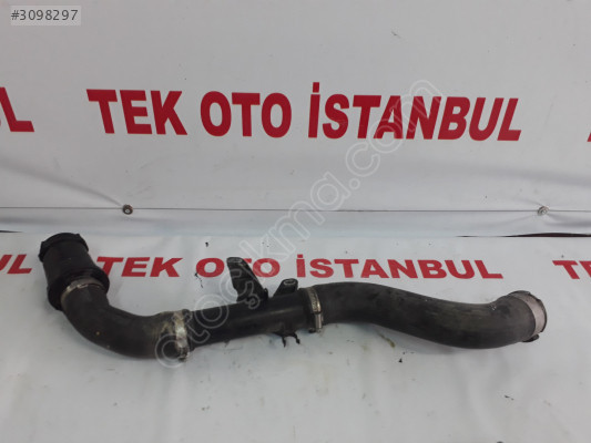 Mercedes VİTO 447 HORTUM TURBO RADYATÖR HORTUMU A4475280582