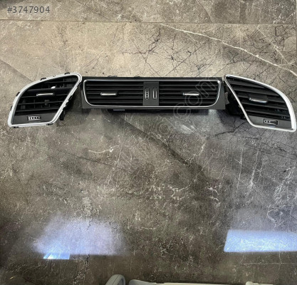 AUDI A4 DİFÜZÖR ORJINAL HATASIZ ÇIKMA