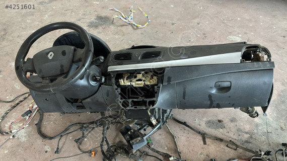 RENAULT  FLUENCE  TORPİDO SETİ