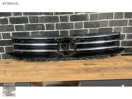 2K5853653A 2015-2020 vw caddy ön panjur orjinal