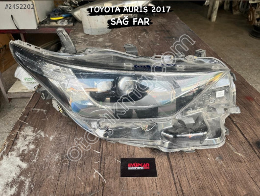 TOYOTA AURİS SAĞ FAR 2017 ORJINAL EYUPCAN OTO'DA
