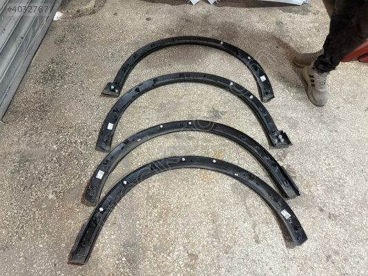 2020-25 CUPRA FORMENTOR ÇAMURLUK DODİKLERİ ORJ ÇIKMA