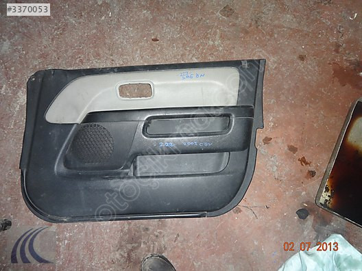 HONDA CRV 2003 ÇIKMA SAĞ ÖN KAPI DÖŞEMESİ