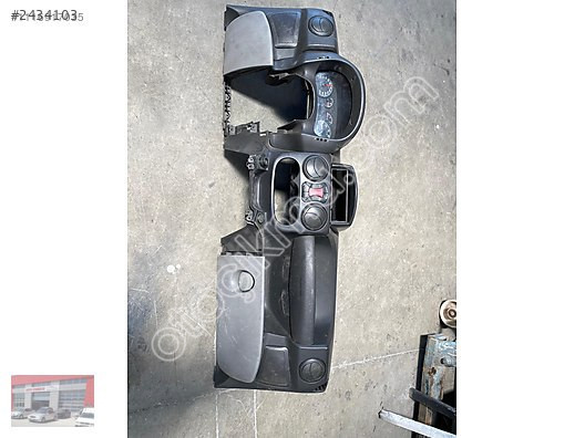 Fiat Doblo 2 2005-2009 Model Çıkma Göğüs Parçası