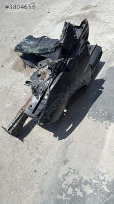 FORD FİESTA SOL ÖN ŞASE ÇEYREK