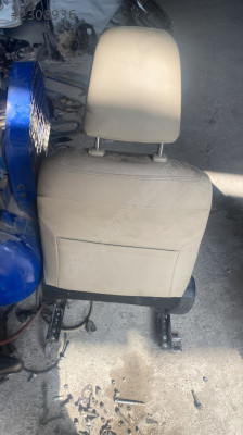 toyota corolla 2018 sağ ön koltuk