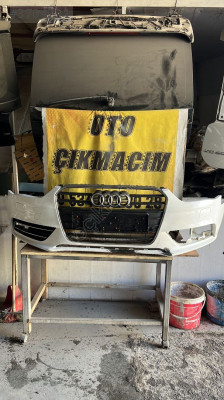 Audi A4 Ön Tampon Komple Seti - 8K0807437AC