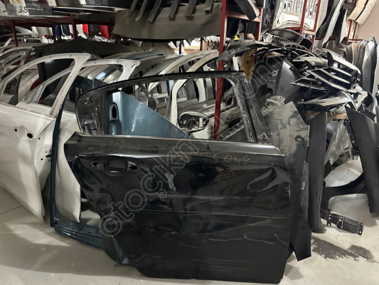 PEUGEOT 508 ÇIKMA ORJİNAL SAĞ ARKA KAPI BD1