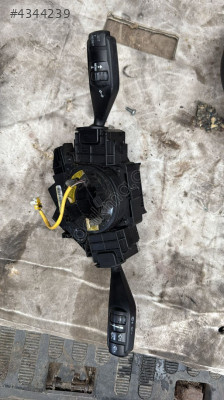 2011 FORD FOCUS ÇIKMA ORJİNAL SİNYAL SİLGEÇ KOLLARI