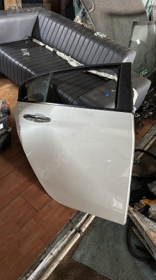 EGEA SAĞ ARKA KAPI HATASIZ BOYASIZ ORJİNAL PARÇA ÇIKMA
