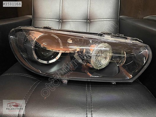 VW SCİROCCO MERCEKLİ SAĞ FAR ORJ ÇIKMA