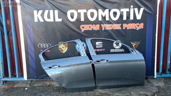 fiat egea sağ arka kapı