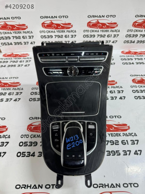 MERCEDES E200 W213 ORTA KONSOL KONTROL PANELİ