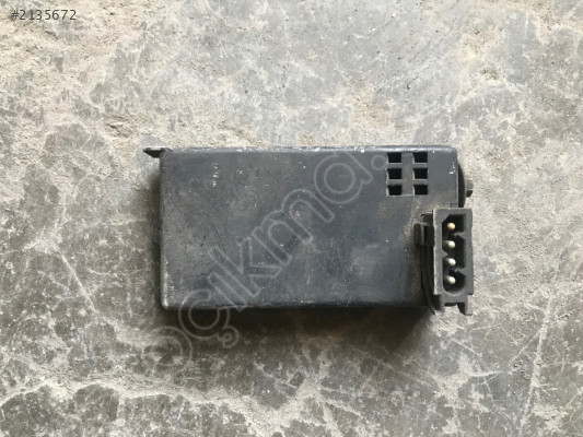 BMW 5 7 seri E34 E32 motor ecu motor modülü 1390325