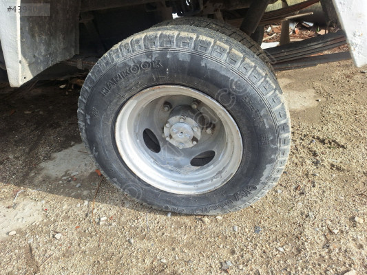 Hyundai H100 kamyonet çift teker arka jant