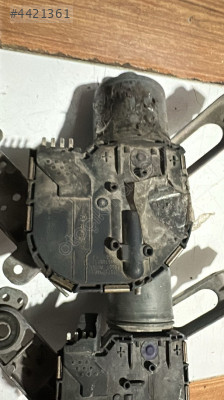 2013-2018 FORD FOCUS ÖN CAM SİLECEK MOTORU ORJ ÇIKMA