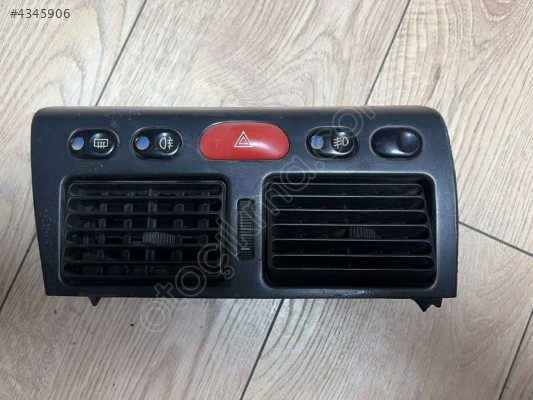 Fiat SİENA HAVALANDIRMA IZGARALARI