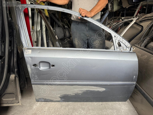 OPEL VECTRA C SAĞ ÖN KAPI ORJİNAL ÇIKMA 03-08 MODEL