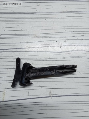 Wv Golf 4 Bora Kaput Mandalı 1998-2004 1J0823593C