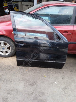 BMW X5 sağ ön kapi