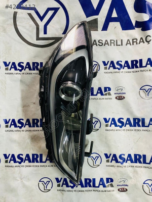 2017 Hyundai Elantra Ledsiz Sağ Ön Far Orjinal