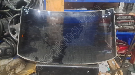 Mazda 626 Sedan Arka  Cam