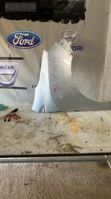 Dacia Lodgy dokker sağ ön çamurluk 50 TL