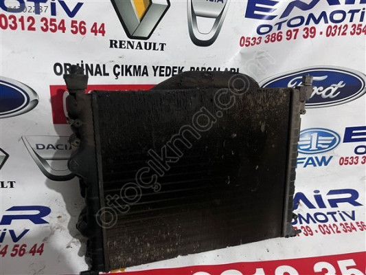 Renault Symbol 2 su radyatörü