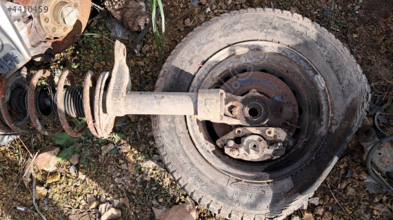 OPEL KADETT SAĞ ÖN TAŞIYICI KOMPLE.OTO ERKAN ÜNYE