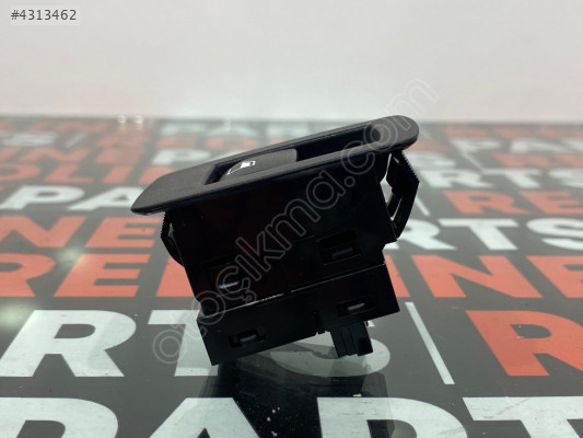 61319208106 9208106 BMW X3 F25 2011-2016 CAM AÇMA DÜĞMESİ