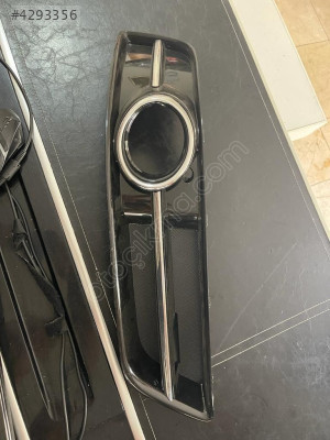 AUDİ A3 SİS KAPAĞI 2010