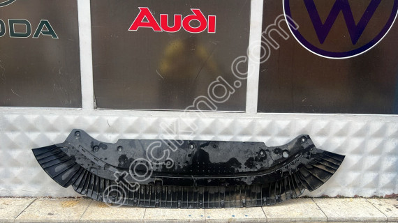 2019-2022 Audi A6 Spoyler İç Braketi Ön çıkma 4K0807611