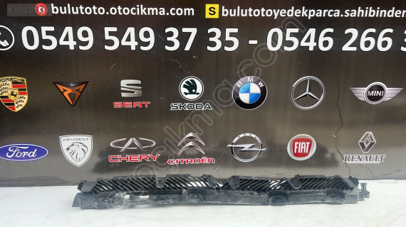 Vw Passat B8.5 Arka Tampon Orta Braket 2019-2022 3G9807863