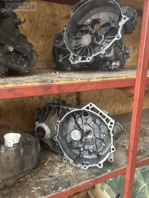 VOLKSWAGEN TRANSPORTER T5 1.9 MANUEL ŞANZIMAN 5İLERİ