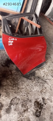 RENAULT CLIO 4  SAĞ ARKA KAPI