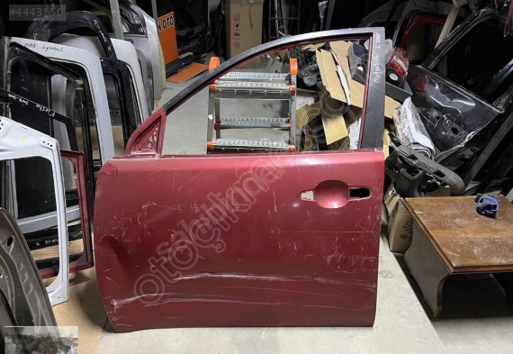 MİTSUBİSHİ L200 SOL ÖN KAPI ORJİNAL ÇIKMA