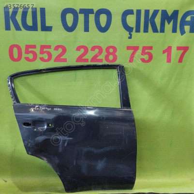 kia sportage sağ arka kapı