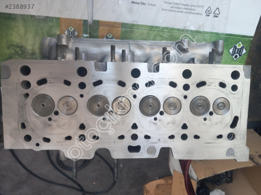 Renault symbol 1.5 silindir kapağı