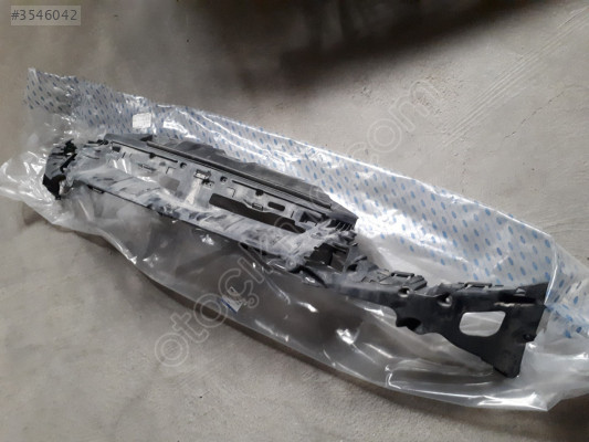 Ford Focus 3 11-15 Model Ön Tampon Üst İç Destek Braketi Orijinal