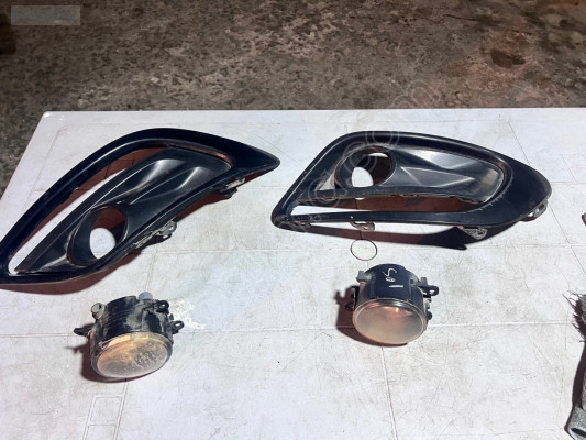 RENAULT FLUENCE ÖN TAMPON SİS FARI & ÇERÇEVESİ SAĞ SOL