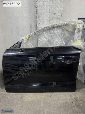 AUDİ A3 SEDAN SOL ÖN KAPI HATASIZ ORİJİNAL SİYAH