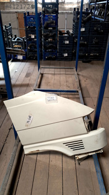 ÇAMURLUK ÖN - TRANSPORTER T4 - 7D0821104B
