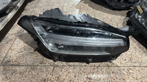 VOLCO XC90 FULL LED ÇİFT BEYİN SAĞ FAR 31655703