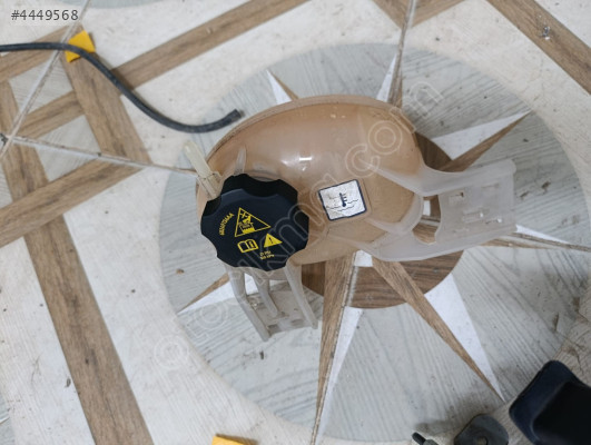 FİAT EGEA YEDEK SU DEPOSU