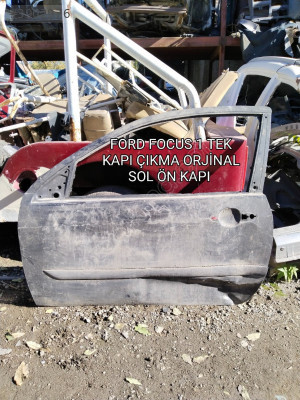 FORD FOCUS 1 TEK KAPILI ÇIKMA ORJİNAL SOL ÖN KAPI