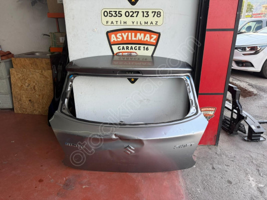 SUZUKİ SWİFT BAGAJ KAPAĞI ORJİNAL