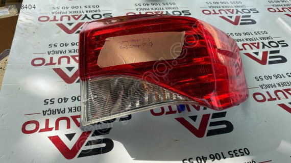 Toyota avensis sağ stop Orjinal çıkma