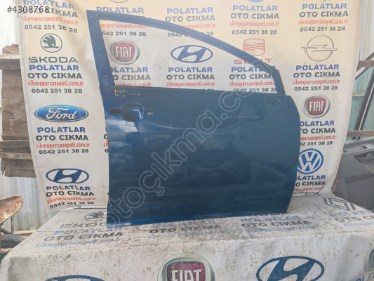 Toyota Verso ön sağ kapı