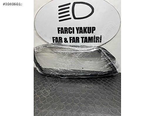 PASSAT B7 SAĞ FAR CAMI SIFIR